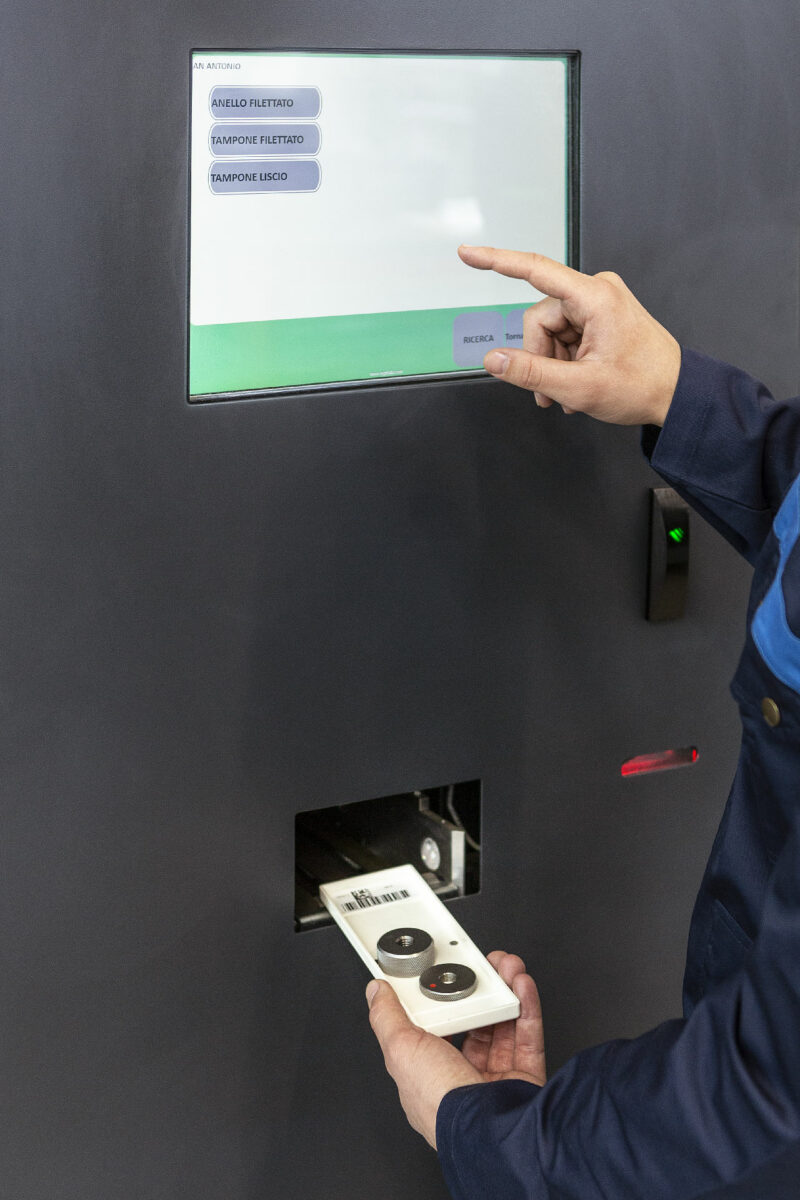 controllo qualità luxinox