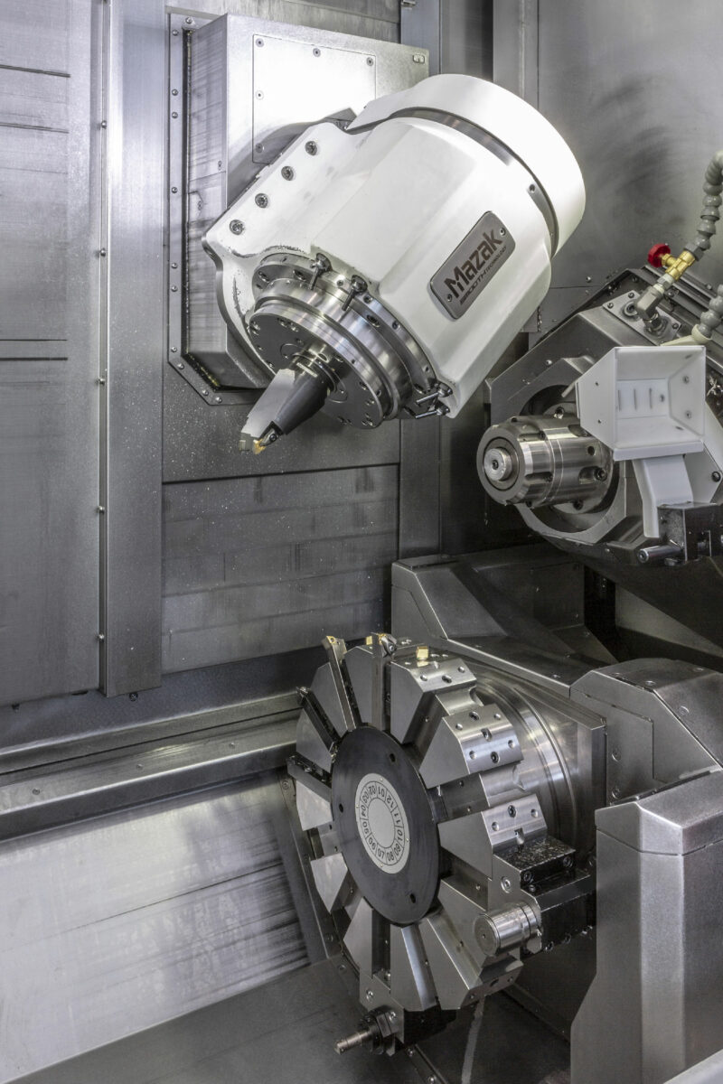 Luxinox amplia il suo parco macchine con la MAZAK INTEGREX I-200H-ST