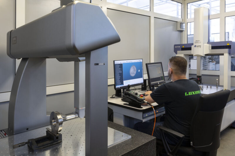 controllo qualità luxinox